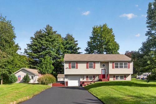 2 Linden Drive, Newburgh (Town), NY, 12550 | Card Image