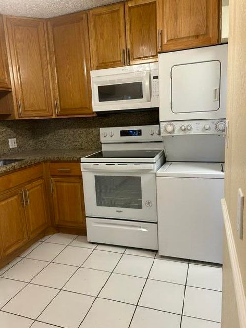 305-4411 Trevi Ct, Lake Worth, FL, 33467-4212 | Card Image