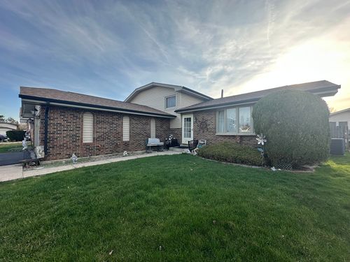 13738 W Ironwood Cir, Homer Glen, IL, 60491-7700 | Card Image