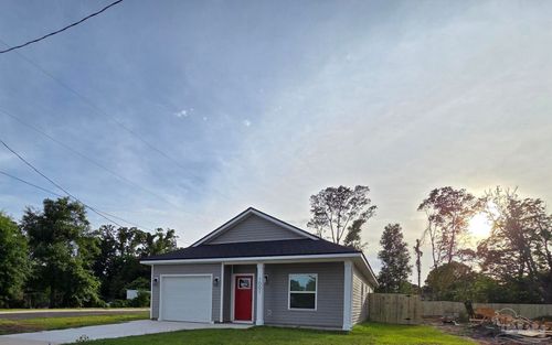 1001 Bremen Ave, PENSACOLA, FL, 32507-1707 | Card Image