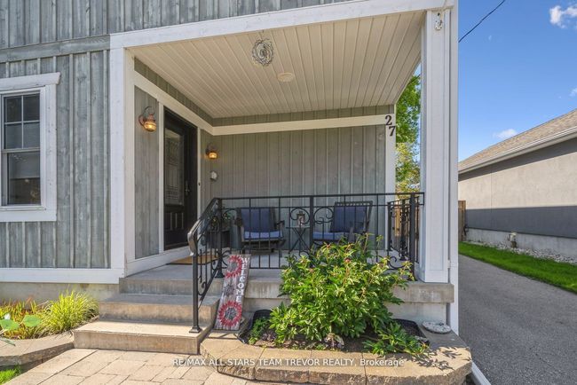 27 Corbett Cres, House other with 3 bedrooms, 4 bathrooms and 5 parking in Aurora ON | Image 32