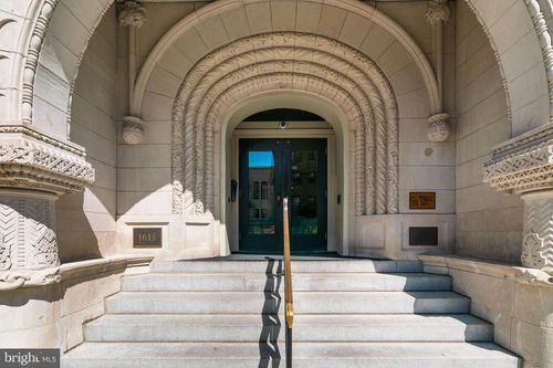 apt-713-1615 Q St Nw, WASHINGTON, DC, 20009-6318 | Card Image
