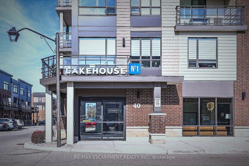318-40 Esplanade Lane, Grimsby, ON, L3M0G9 | Card Image