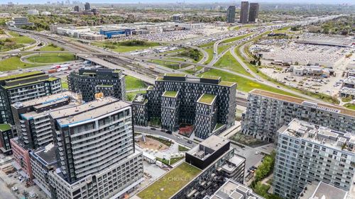 1004-30 Tretti Way, North York, ON, M3H0E3 | Card Image