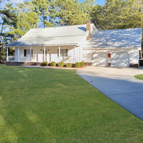 105 Jean Dr, Eutawville, SC, 29048-9090 | Card Image