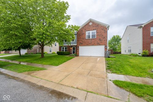 5522 Grassy Bank Dr, Indianapolis, IN, 46237-8498 | Card Image