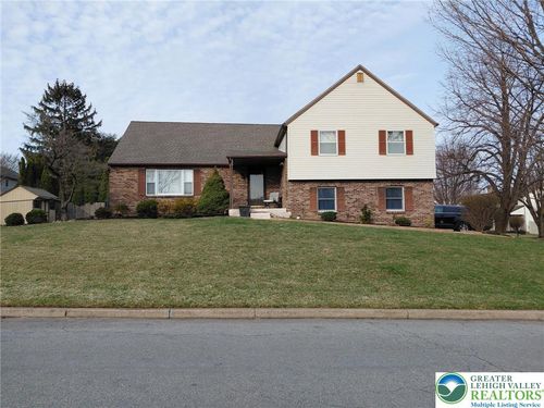 2802 Windy Hill Road, Salisbury Twp, PA, 18103 | Card Image