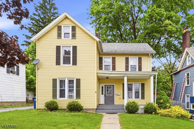 Residential Lease in Newton Town 2