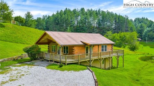 637 River Country Rd, Piney Creek, NC, 28663-9145 | Card Image