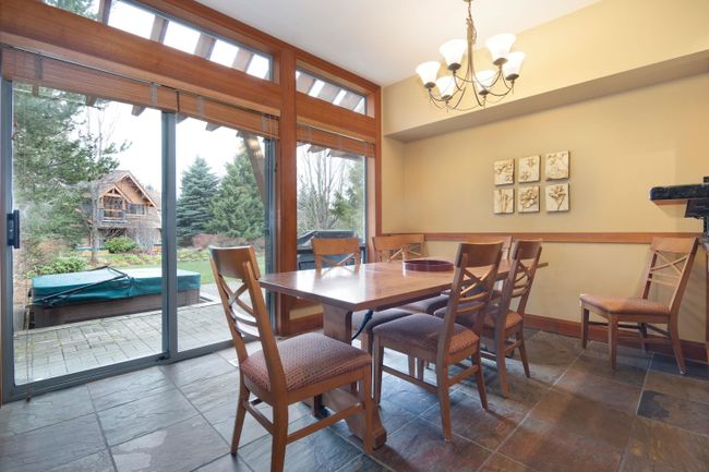 4729 Settebello Drive, Townhouse with 3 bedrooms, 3 bathrooms and 2 parking in Whistler BC | Image 14