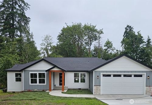 7579 E Idaho St, Port Orchard, WA, 98366 | Card Image