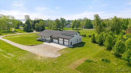 8810 Stephenson Rd, Onsted, MI, 49265-9300 | Card Image