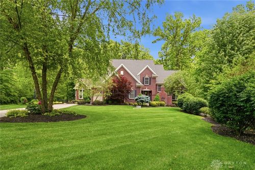 8560 Black Oak Ct, Waynesville, OH, 45068-9806 | Card Image