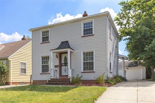 5597 South Blvd, Maple Heights, OH, 44137-3570 | Card Image