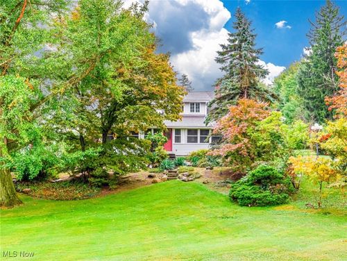 9475 Mayfield Rd, Chesterland, OH, 44026-2676 | Card Image