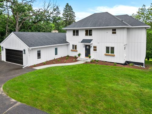 6667 Moorland Dr, Eden Prairie, MN, 55346-2436 | Card Image