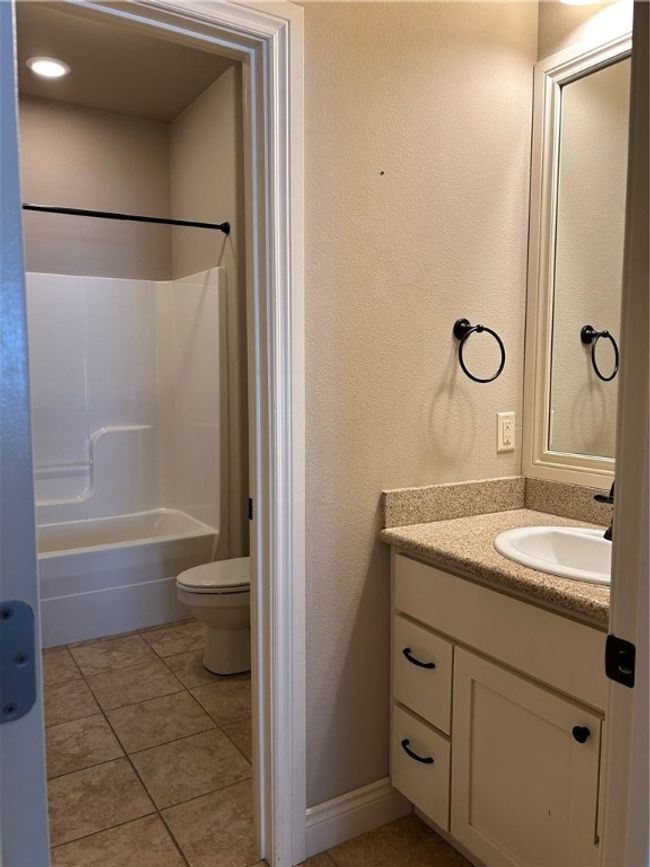 5912 W Willow St, House other with 3 bedrooms, 3 bathrooms and null parking in Rogers AR | Image 22