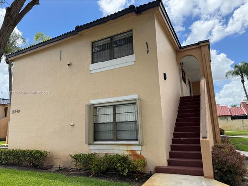 11-18240 Mediterranean Blvd, Hialeah, FL, 33015-5765 | Card Image