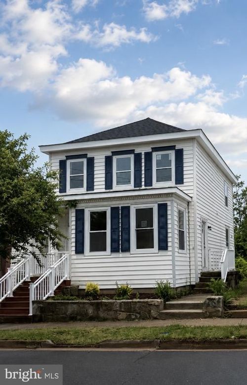 822 Lafayette Blvd, FREDERICKSBURG, VA, 22401-5615 | Card Image