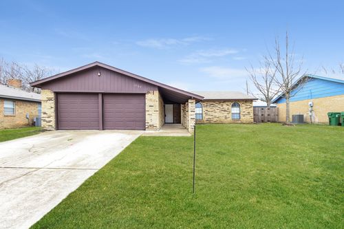 2509 E Williamsburg Mnr, Arlington, TX, 76014-1220 | Card Image