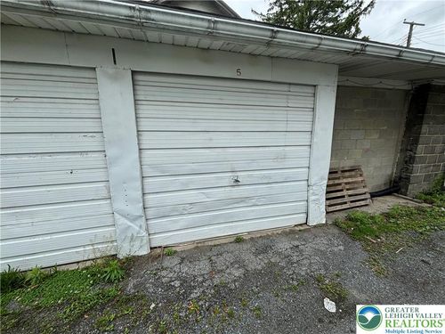 5-garage-730 N Quebec Street, Allentown City, PA, 18109 | Card Image