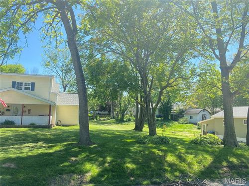 3421 Badley Ave, Alton, IL, 62002-4902 | Card Image