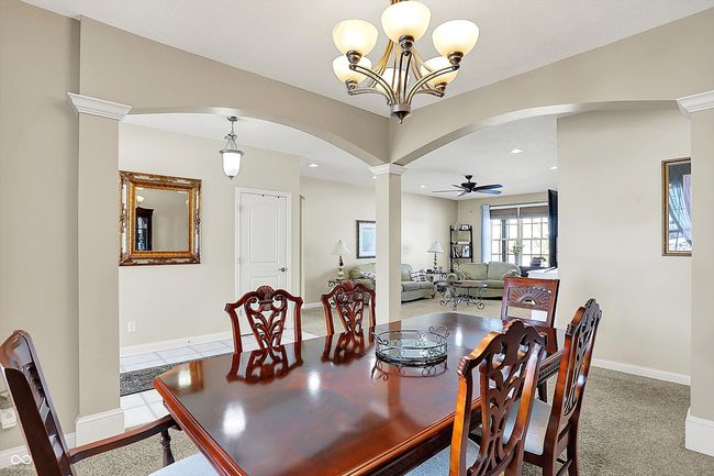 Formal Dining Room | Image 6
