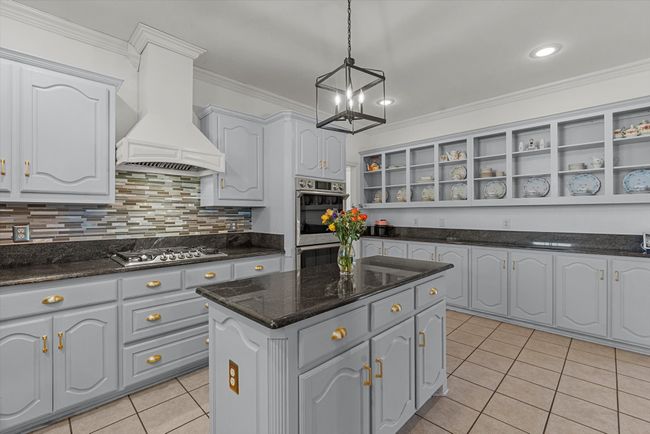 1072 W Secretariat Dr, House other with 4 bedrooms, 5 bathrooms and null parking in Terrell TX | Image 5