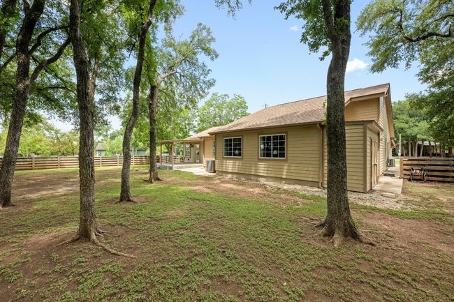 101 Deer Clearing, House other with 3 bedrooms, 2 bathrooms and 6 parking in Kyle TX | Image 27
