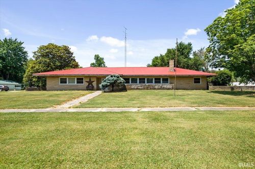 211 S Broadway St, West Salem, IL, 62476-1231 | Card Image