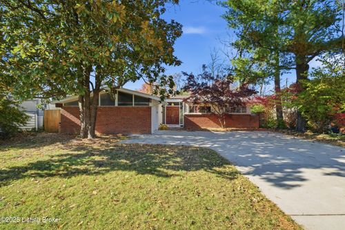 3742 Chatham Rd, Louisville, KY, 40218-4747 | Card Image