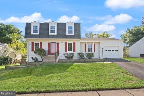 13305 Hollinger Ave, FAIRFAX, VA, 22033-1411 | Card Image