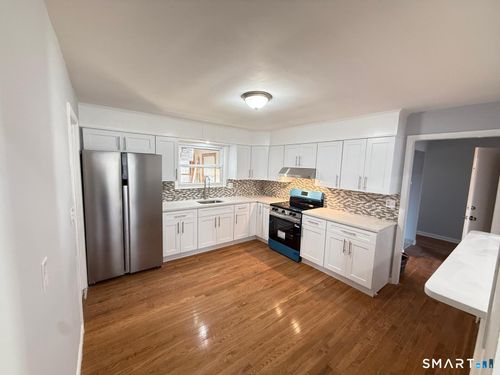 1-522 Garfield Ave, Bridgeport, CT, 06606-5229 | Card Image