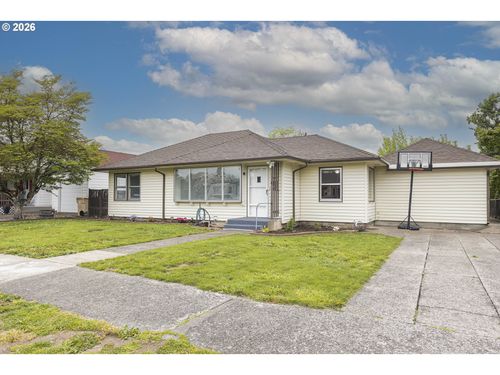 591 Harden Dr, Lebanon, OR, 97355-4038 | Card Image