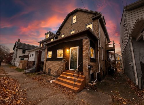 276 13th St, Ambridge, PA, 15003-2205 | Card Image