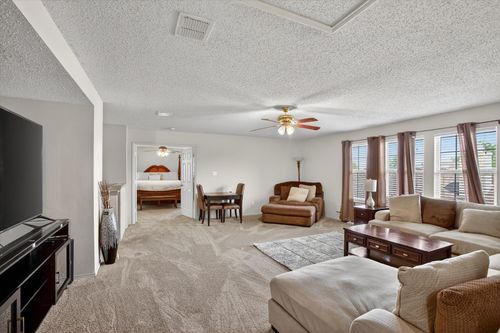 1632 Lionheart Dr, Frisco, TX, 75036-8713 | Card Image