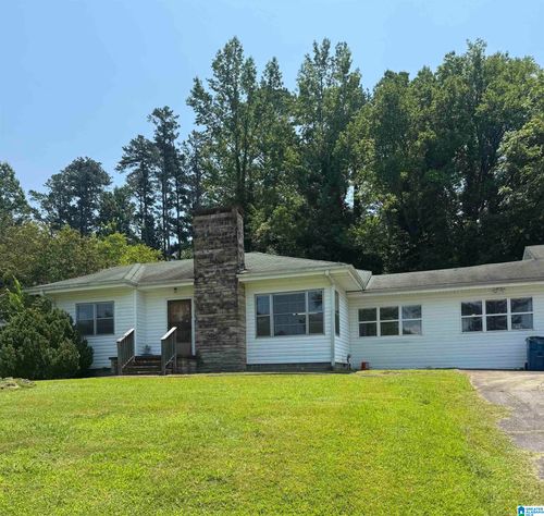 625 Lakeshore Dr, ONEONTA, AL, 35121-8552 | Card Image