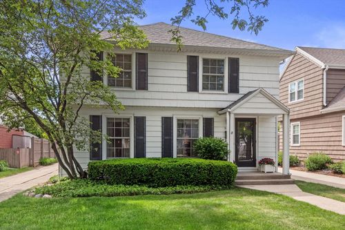 4919 N Diversey Boulevard, Whitefish Bay, WI, 53217 | Card Image
