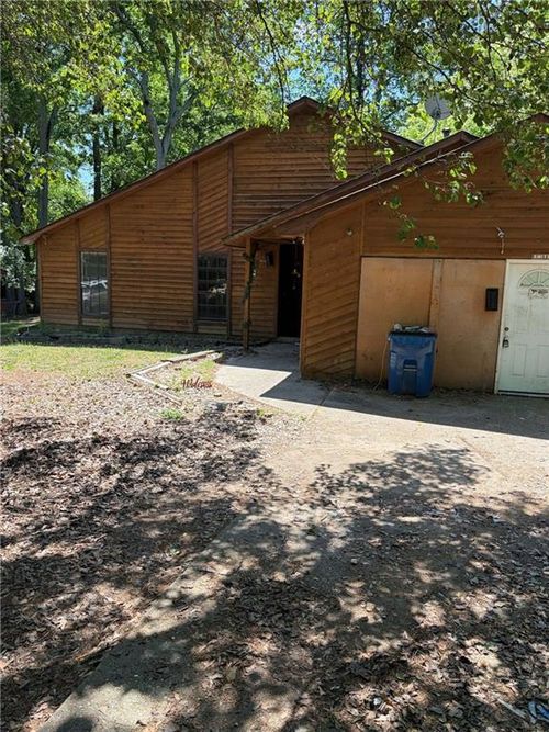 8521 Cedar Creek Rdg, Riverdale, GA, 30274-4541 | Card Image