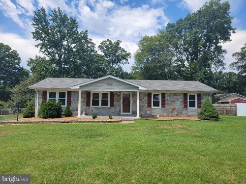 601 Perry Dr, FREDERICKSBURG, VA, 22405-2244 | Card Image