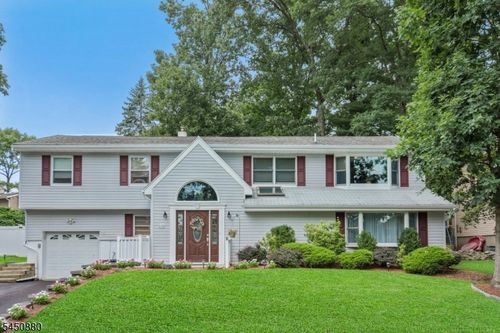 110 Marne Rd, Hopatcong, NJ, 07843-1816 | Card Image