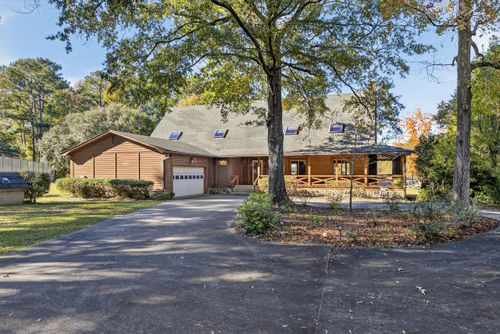 1086 Saint Julien Dr, Eutawville, SC, 29048-9402 | Card Image