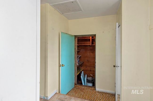 407 S Front St, House other with 2 bedrooms, 1 bathrooms and null parking in Cascade ID | Image 15