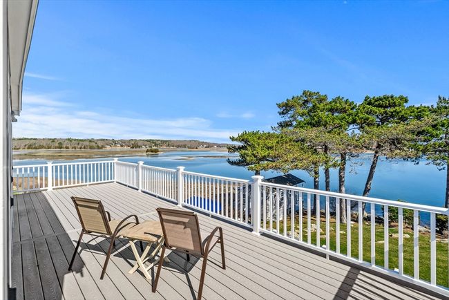 62 Crafts Rd, House other with 5 bedrooms, 2 bathrooms and 6 parking in Gloucester MA | Image 20