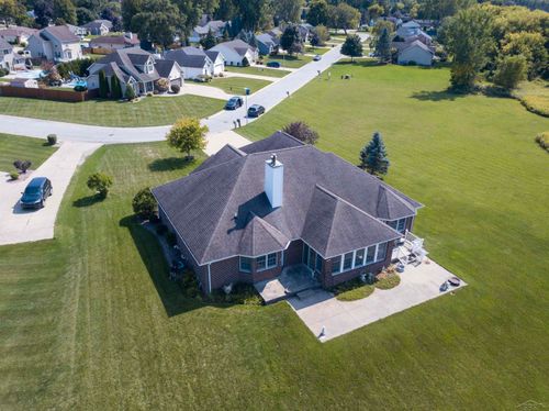 5832 N Braeburn Dr, Saginaw, MI, 48638-7193 | Card Image