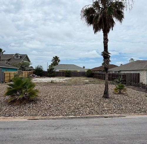 16125 Pionciana St, Corpus Christi, TX, 78418-6509 | Card Image
