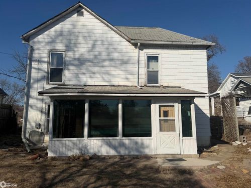 912 E 4th St, Ottumwa, IA, 52501-3108 | Card Image