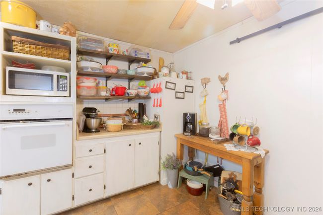 2410 Russellville Rd, House other with 3 bedrooms, 1 bathrooms and null parking in Quinton OK | Image 8