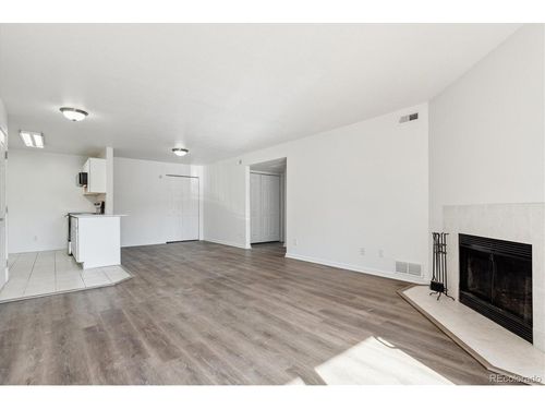 apt-302-13095 W Cedar Dr, Lakewood, CO, 80228-1959 | Card Image