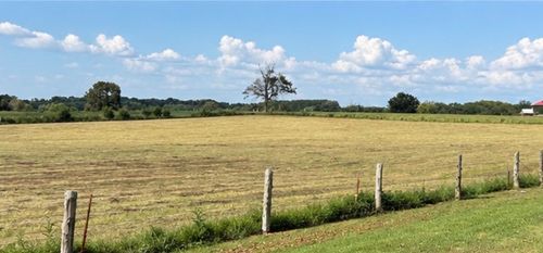 4142 Yager Rd, McMinnville, TN, 37110-6747 | Card Image